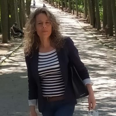 Concejala de Turismo, Comercio, Industria y medio ambiente.
Defensora incondicional del Estado de Bienestar y del sistema Público.
PSOE🌹