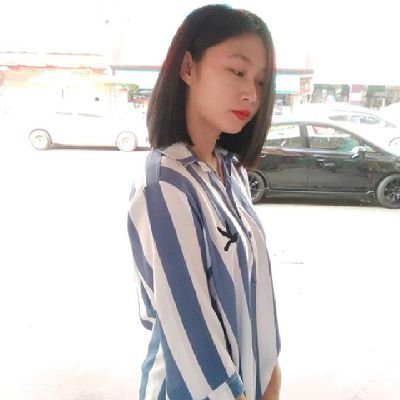 pron1996's profile picture. lalilisa❤️❤️❤️❤️ รับแลกแล้วงับ ไม่โกงแน่นอน