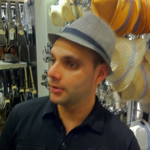 javeaston's profile picture. 