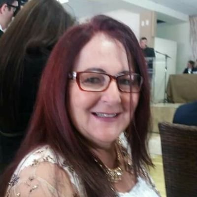 Nem a tristeza, nem a desilusão nem a incerteza, nem a solidão nada me impedirá de Sorrir...