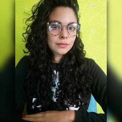 axial78's profile picture. Docente 👩🏻‍🏫