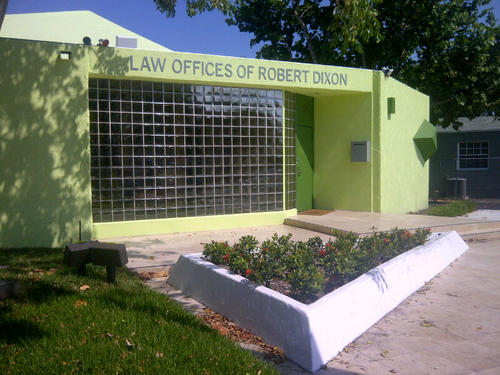 877499HURT's profile picture. Personal Injury Lawyer Serving People throughout Florida. http://t.co/CrOdVl3PTe  Law Offices of Robert Dixon. Miami, Fort Lauderdale