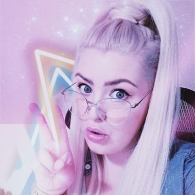 ShanniPinkerton's profile picture. Beverage sippin, joke crackin, politics talkin leftist scum. Queer pop princess. Up-and-coming Cryptid. She/her.