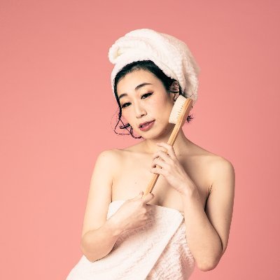 俳優バーレスク等。今はほぼ育児してます🥱
Hulu「THE 重大事件」Vol.1福田和子 配信中/
お仕事ご依頼はDMにて♨️