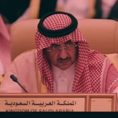 استغفرالله واتوب إليه، عدد خلقه، ورضاء نفسه، وزنة عرشه، ومداد كلماته.
اللهم اتنا في الدنيا حسنة وفي الاخرة حسنة وقنا عذاب النار.