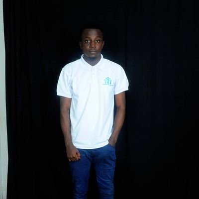 Computer Scientist || Digital Marketer ||
Graphic Designer || Mobile And Web Designer || Football || Gaming || Instructor ||