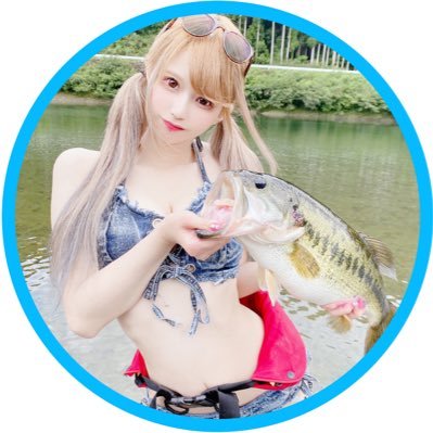 魚釣ったり釣具作ったりバンドでボーカルしたりYouTubeしてたり色々やってるよくわからない人だよ🤷‍♀️ 魚も人間も釣りたい🐟ブラックバス自己記録67cm🐟(2020.04) お仕事依頼はInstagramまで💁‍♀️💗