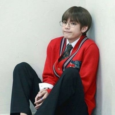 BTSARMY88581402's profile picture. Bu dünyada kimsenin yarasina yara bandı olma çünkü iylestiginde ilk onu çıkar ip atar 🥀
💜