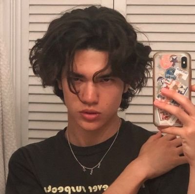 loouiswalls's profile picture. all i did was try my best this the kind of thanks i get?