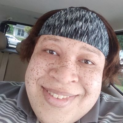 CosmicCancerian's profile picture. 34 y/o CPhT, Plant Link best deck, l-shape liege, they/them bi enby w/ AuDHD