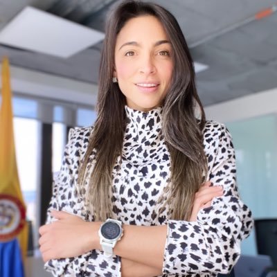 adrianacorenag's profile picture. Opiniones Personales 🫶🏻