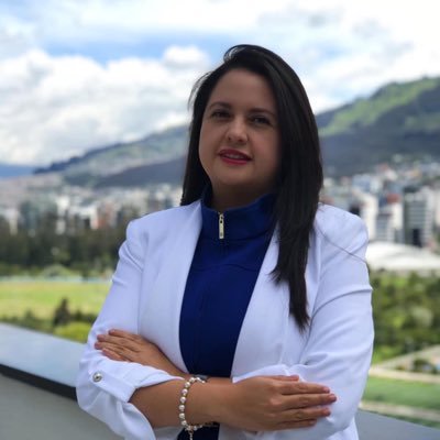 Hija,Nieta,Abogada-Gobernanza Estratégica @UDLA,Derecho Procesal@UISEKCompliance@UHE Mediación @UEES Actualmente Directora @Dinarpec