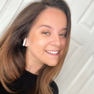 MollieOB21's profile picture. #SocialMedia at @ADI_News | Pilates Instructor @ btone | she/her | #WhatIfADI 👇