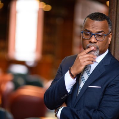 esglaude Profile Picture