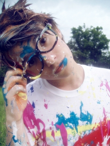 MiraBVB's profile picture. Don't bother following.