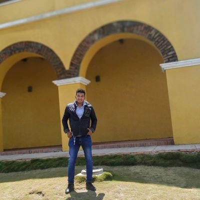 historiador y abogado de la universidad del Atlántico
líder juvenil por la organización ASPAD.
integrande de la mesa de víctimas
https://t.co/B3BTWMuz0I