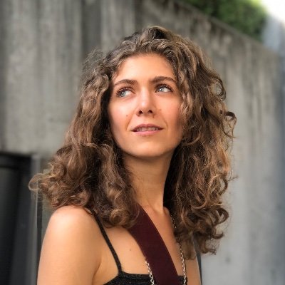 christelle_y's profile picture. Product design