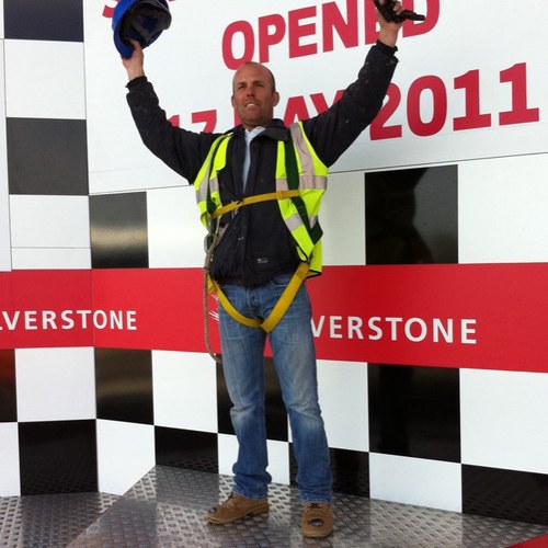 23duston's profile picture. roofer,cladder.cricket,football,mufc.live for today tomorrow may never come!