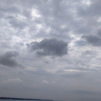 iremctnky_'s profile picture. 