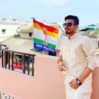 Fashion | Travel | Lifestyle
📷: professional photographer
🎥: Content Creator
👻: djc898