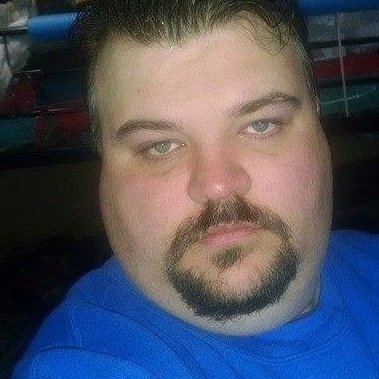I like Talking Fishing And the outdoors and wwe and love cooking I was raised on a farm when i was little in Va Don't forget the gaming