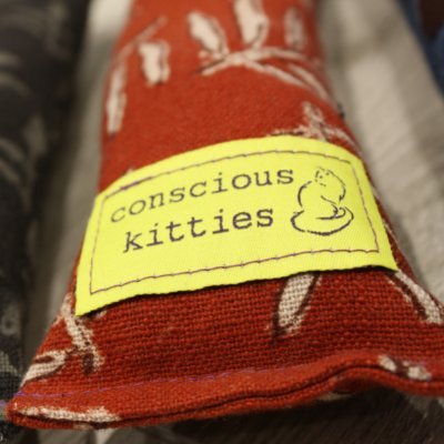 consciouskitty3's profile picture. 🇨🇦consciouskitties is an eco friendly cat toy company. Handcrafted toys using consciously sourced, quality organic materials. Etsy, IG, FB: consciouskitties