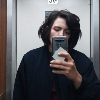 bellagalante's profile picture. 🏳️‍🌈👽💤🍃













ig: belinhagalante