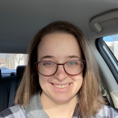 vande3km's profile picture. -* Prolife, *Social Worker, *seeker of authentic beauty  and freedom__ “the world doesn’t need what women have it needs what women are”-St Edith Stein