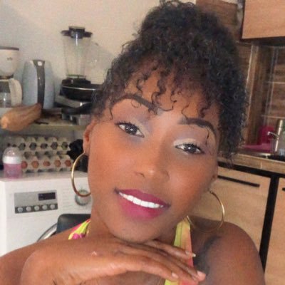 TchOoukette97on's profile picture. lLa parence peut etre trompeuse . ~ capriconne !