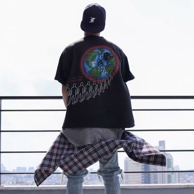 John14258103's profile picture. 人生如戏