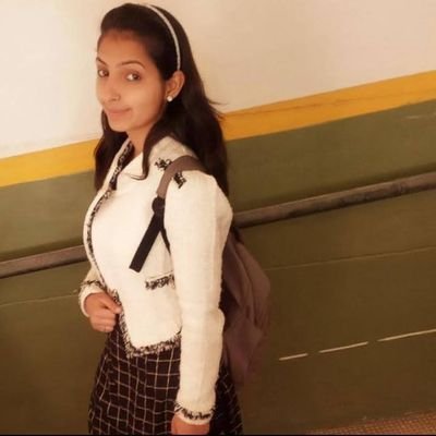 AmuArora4's profile picture. Nature lover❤
Just a human being😊
🎂🎂25 Jan 🎂🎂