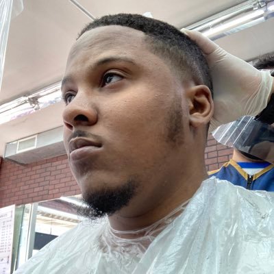 JoshuaT19253919's profile picture. ,artist, ambitious for success 🥵🤑🧐