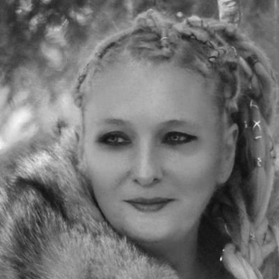 Romance Writer, who specializes in: Historical, Contemporary, & Paranormals Check out my website for my exciting new adventures. https://t.co/CQgKJ0LfmH