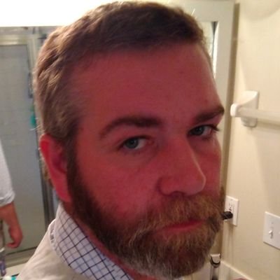 OriginalAron's profile picture. 🇺🇸1A. 2A! Patriot. 2nd of 10 in a military family. 45 is my President. I will protect my family, my friends, my country. 🇺🇸