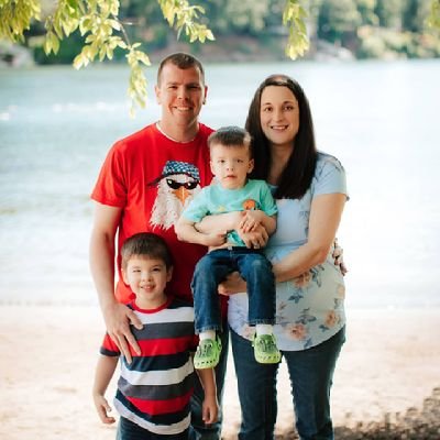 35 - married - full time work from home stay at home mom 💙💙💜
