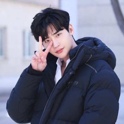 LytaComents's profile picture. • bbb e doramas ~