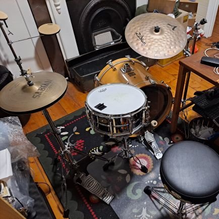 PaulDun63185818's profile picture. Drummer