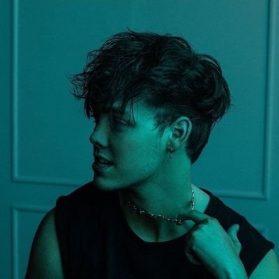 I haven't lost my virginity but I have lost my will to live • Limelight • 5sos •