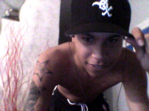 TattedDay_Aug5's profile picture. NAMES GUZZY TEAM-Rgz! BloodGang or Dont Bang JU herd !!
#TEAMFREAKY
#TEAMFLEE
#TEAMILLCUTYAASS