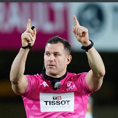 Professional referee with RFU. Former Professional rugby player at harlequins with a dodgy northern accent apparently. Kdickson9 Instagram