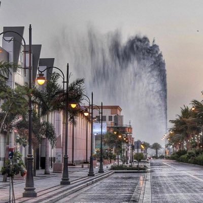 fahadaljaber4's profile picture. احب الحياة بشكلها البسيط واحب الناس العفوية. وجودي هنا ليس بحثاً عن ذاتي انما لتعانق الروح أرواح أشباهي ، احمل على عاتقي الدفاع عن ديني 🤝