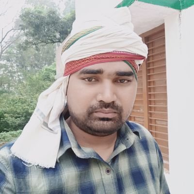 vineetshukla45's profile picture. 