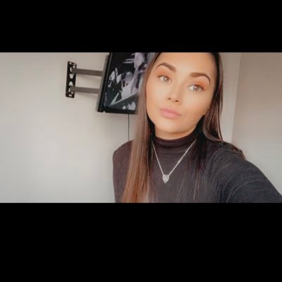 scrinechant's profile picture. να είσαι ο εαυτός σου💫