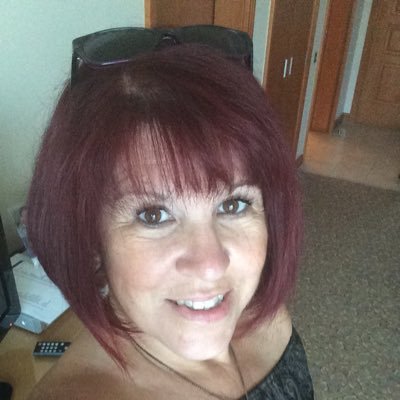 divorced mum of 4, nan to 6. embracing my age, body & looks. have a positive, can do attitude. Currently network marketing for Ann Summers Sisterhood love it!