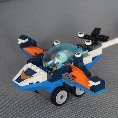 zxuzo's profile picture. Dicen de mí 'sabe de todo', pero me temo que no me lo dicen como un cumplido.