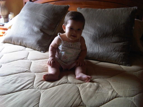 Venezolana!! Ingeniero USBISTA! mami de la
 niña maaaas linda!!