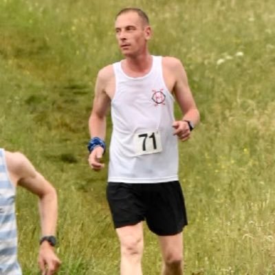 Father, husband, runner and MMA. 8x marathon 5x20 mile OCR and 5x half. Black cab driver and market trader.