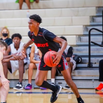 Height: 6’3/ Weight:163/ Position PG/SG/SF School:East Ridge High School AAU: West Orlando Wildcats Class of 2022 Email: JoMcbean@outlook.com GPA:3.2 SAT:1000