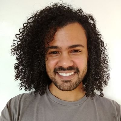 Thalessn's profile picture. Programador