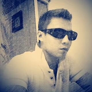 BlckyL's profile picture. 从不求任何的回应，
只抱着无悔的随行！